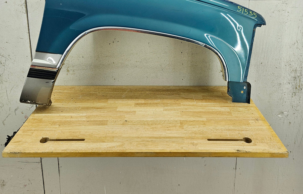 1988-1998 Chevrolet / GMC 1500 2500 3500 Right Hand Passenger Side Front Fender