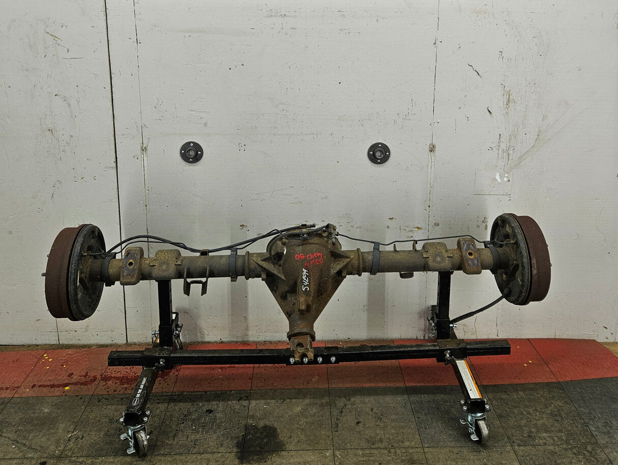 2005-2007 Chevrolet Silverado GMC Sierra 1500 3.23 Rear Axle
